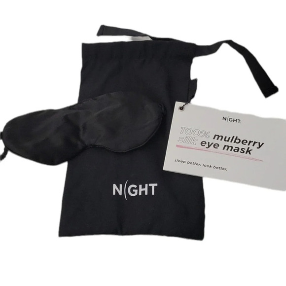 ⭐️CLEARANCE⭐️ Night Eye Mask - Picture 1 of 6
